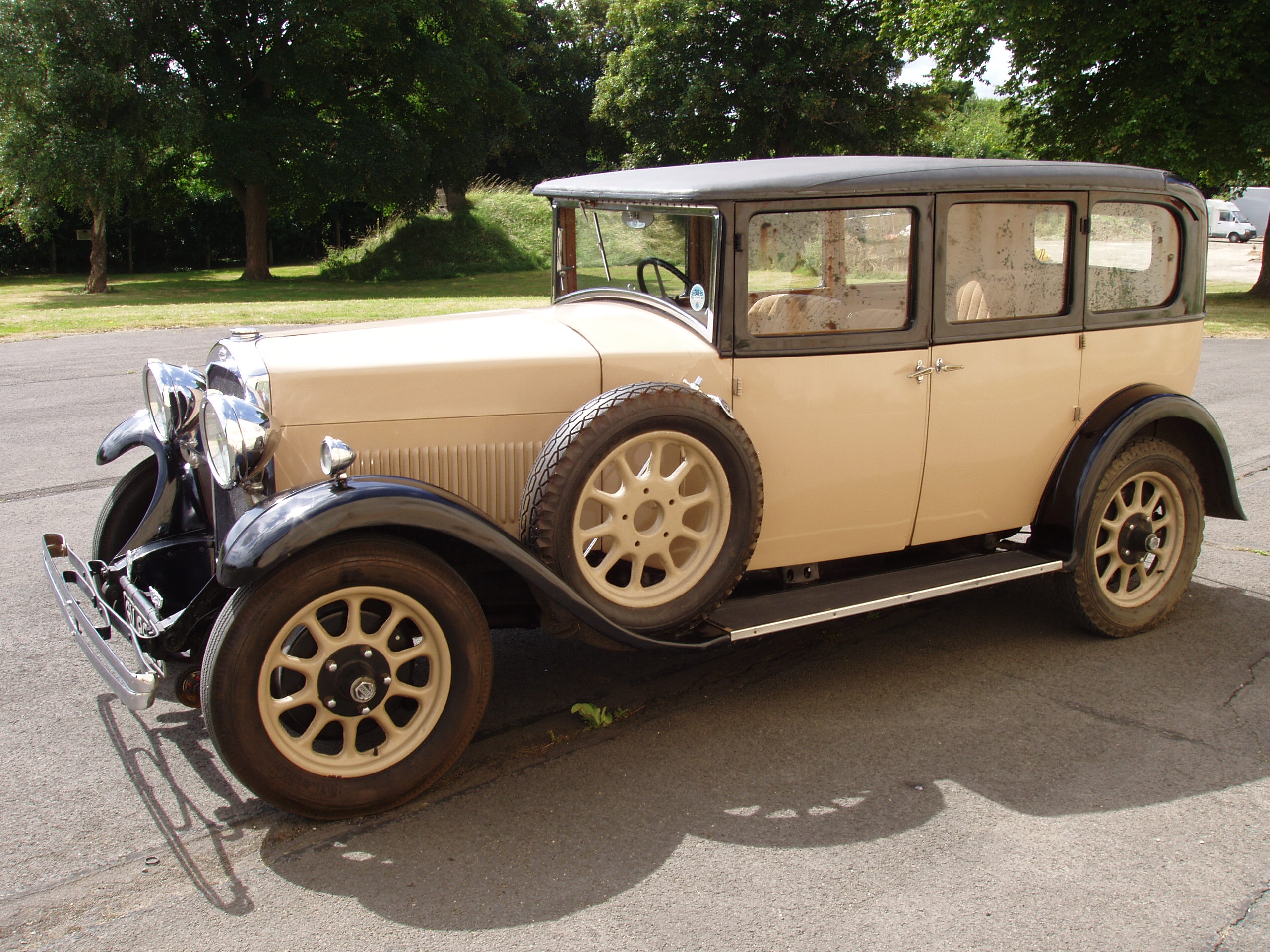 Humber 16/50 Imperial saloon